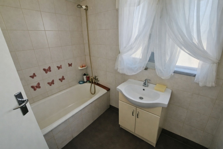  Bedroom Property for Sale in Sasolburg Ext 12 Free State